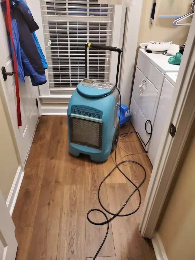 Commercial dehumidifier deployed for Flood Damage Cleanup in Hazel Park